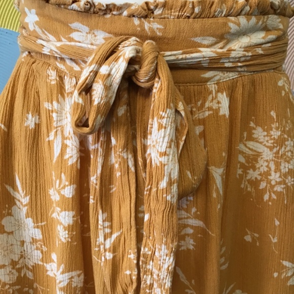 Wallflower green floral skirt Sz S - Picture 6 of 7